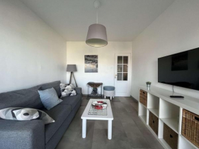 Appartement 2 chambres, climatisation, vue mer, refait à neuf en 2020